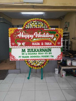 Papan Bunga di Sliyeg